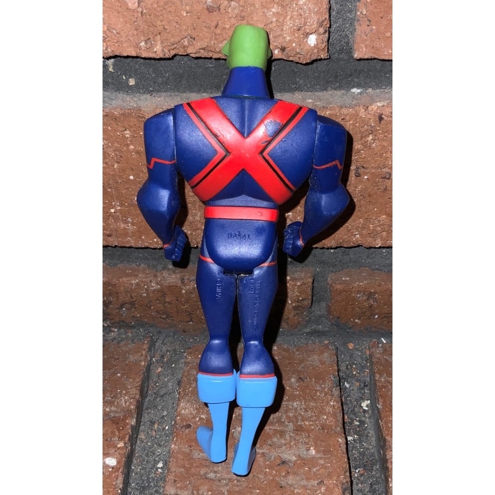 DC Universe Justice League Martian Manhunter 5" Action Figure - Picture 2 of 2